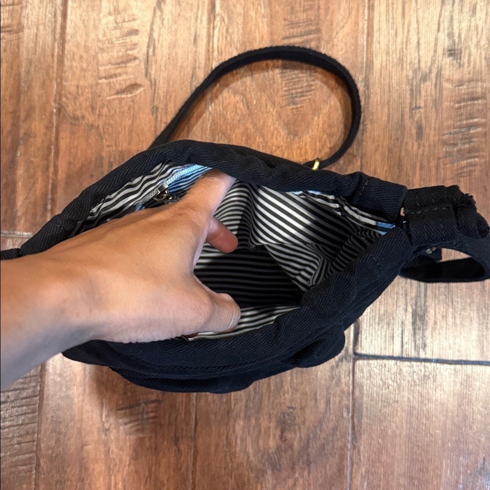Boutique Made Black Crossbody Bag - Picture 3 of 8